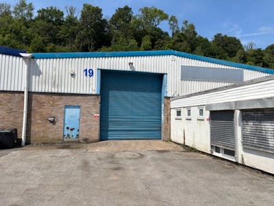 Unit 19, Llandough Trading Estate, Cardiff, Industrial To Let - Unit 19 01.jpg