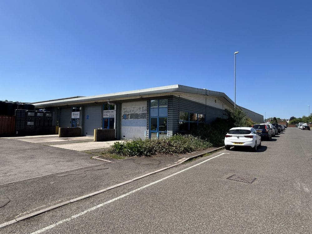 2 Avonbury Court, Brackley, Industrial For Sale - IMG_7656.jpg