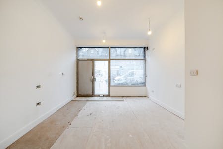 82 Willesden High Road, Willesden, Retail To Let - 1399730-6-6964ea5609450.jpg