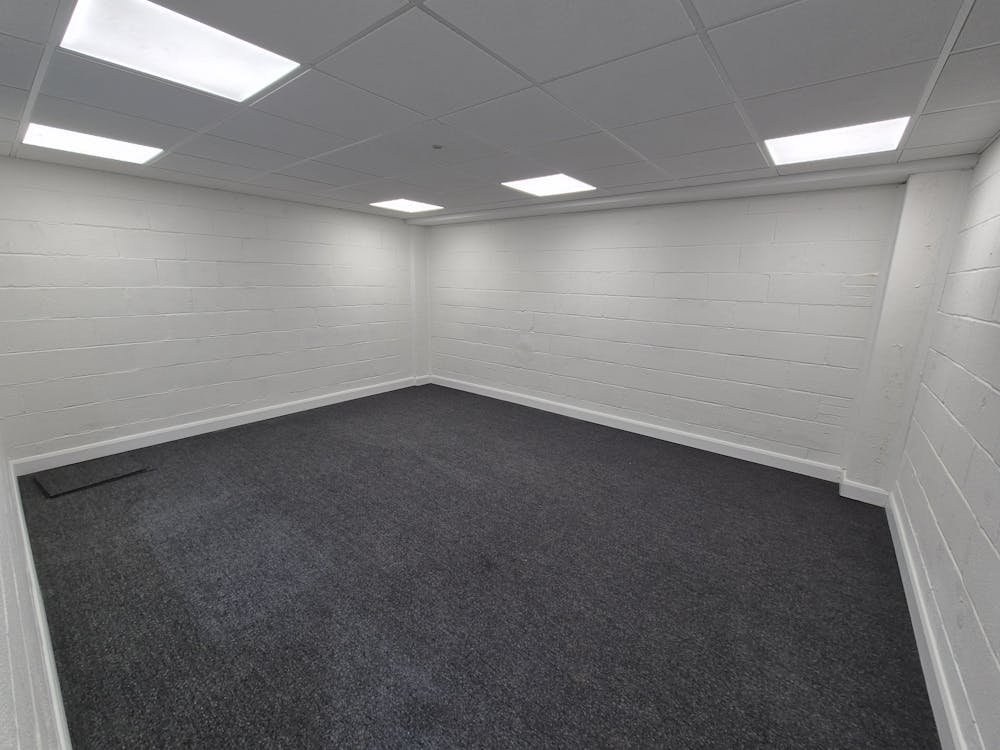Unit B2, Lympne Distribution Park - Unit B2 Office.jpg