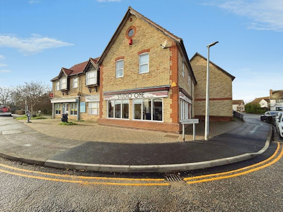 1 Anson Close, South Woodham Ferrers, Retail To Let - f05dd756-WhatsApp 20Image 202025-12-22 20at 2012.46.20 20 281 29.jpeg