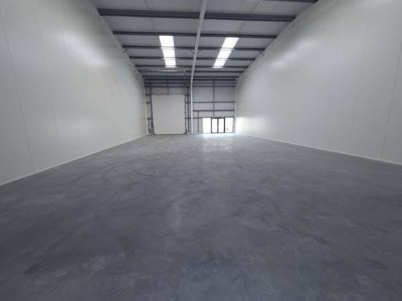 Unit 24, Roscommon Way, Canvey Island, Industrial To Let - WhatsApp Image 2026-04-14 at 16.51.53.jpeg