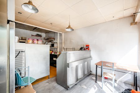 102 Murray Grove, London, Retail To Let - Murray Grove 102 - 1.jpg