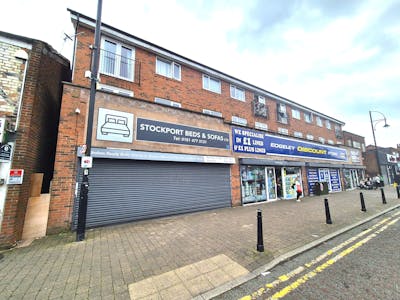 41 Castle Street, Stockport, Retail To Let - 20250723_120159.jpg