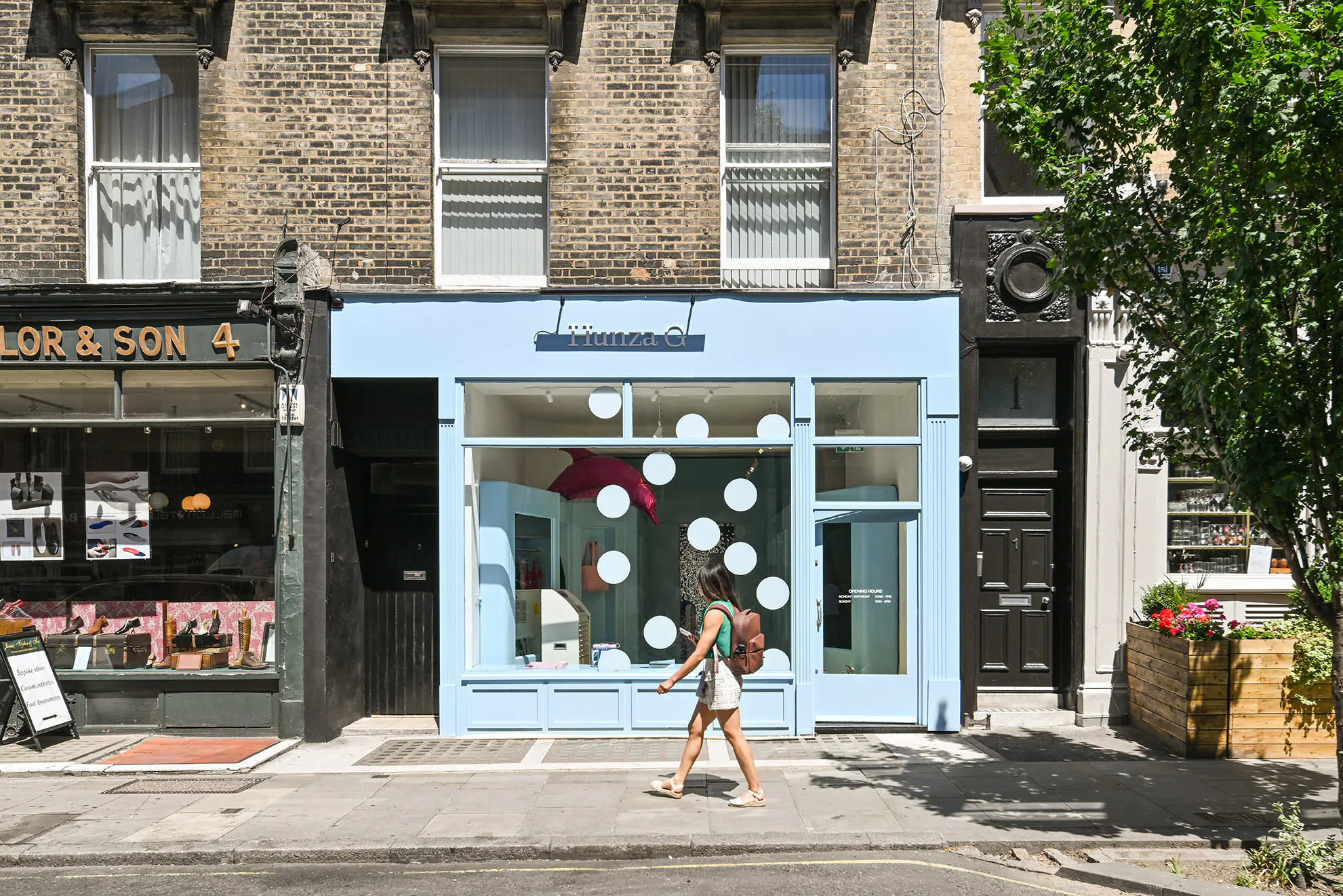 3 Paddington Street, London, Investment / Retail For Sale - 3 Paddington Street, London W1U 5QD - external 2.jpg