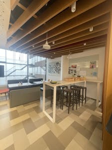 Brumlovka - Building Delta (SUBLEASE), Vyskočilova 1561/4a, Praha 4, Office / Retail To Let - thumbnail_IMG_0756.jpg