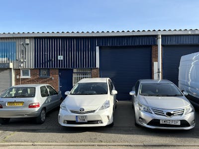 Unit 6 Swan Industrial Estate, Rosemary Road, Wimbledon, Industrial To Let - IMG_0220.JPEG