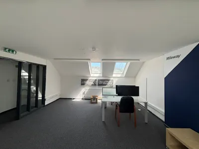 Unit 1, Centre Court, Pontypridd, Office To Let - 11.jpg