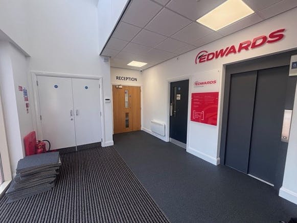 1 Rivermead, Rivermead Court, Clevedon, Office To Let - 53.jpg