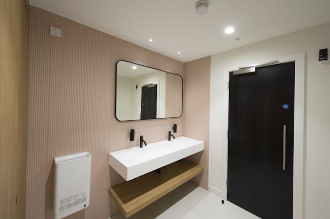 The Fairfax, Pithay Court, Bristol, Office To Let - _FAX1615.jpg The Fairfax, Pithay Court, Bristol, Office To Let - _FAX1615.jpg