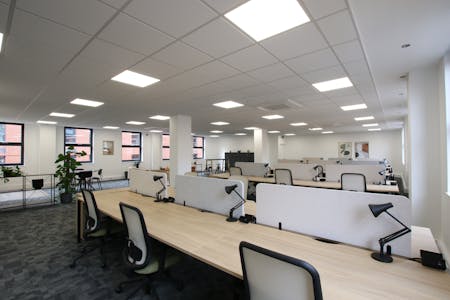 St James House, Leeds, Office To Let - L7D_5774.JPG