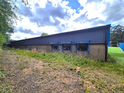 Unit 1, Watford Bridge Industrial Estate, New Mills, Industrial/Logistics For Sale - 20250805_164632.jpg