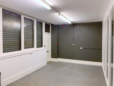 Unit 3A - 4A Regent Studios, 8 Andrews Road, London, Industrial To Let - IMG_3504.jpg