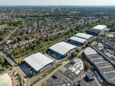 Unit 4 Vision, West Acton, Industrial To Let - IW-050923-CA-021.jpg