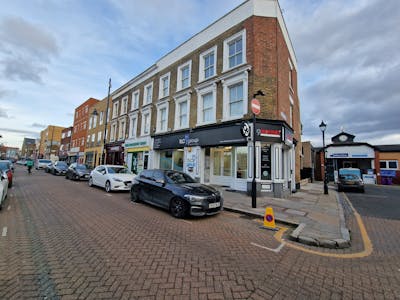 Ground Floor Unit, 530 Roman Road, London, Office / Retail To Let - 20230217_160846.jpg