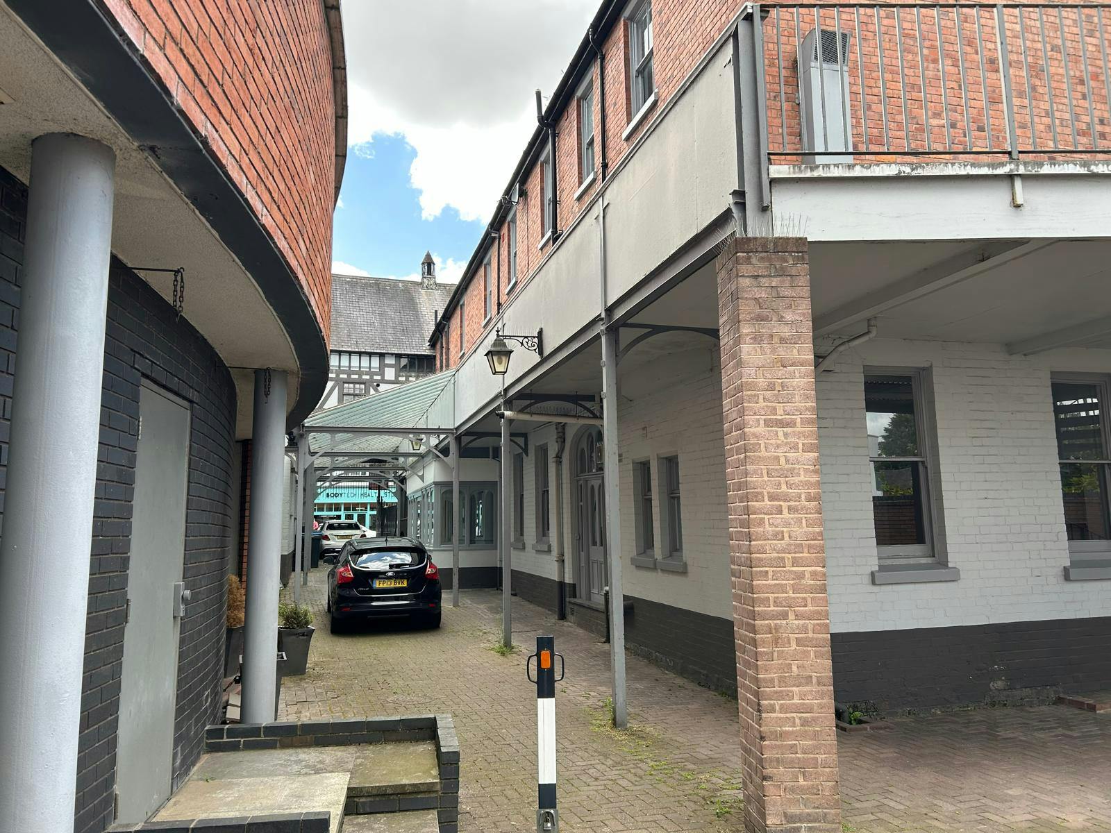 3-5 Mardol Gardens, Shrewsbury, Office To Let - WhatsApp Image 20250707 at 150103_17bb2c31.jpg