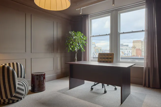 Egyptian House, London, Offices To Let - 170_Piccadilly_L5EdReeve24.jpg