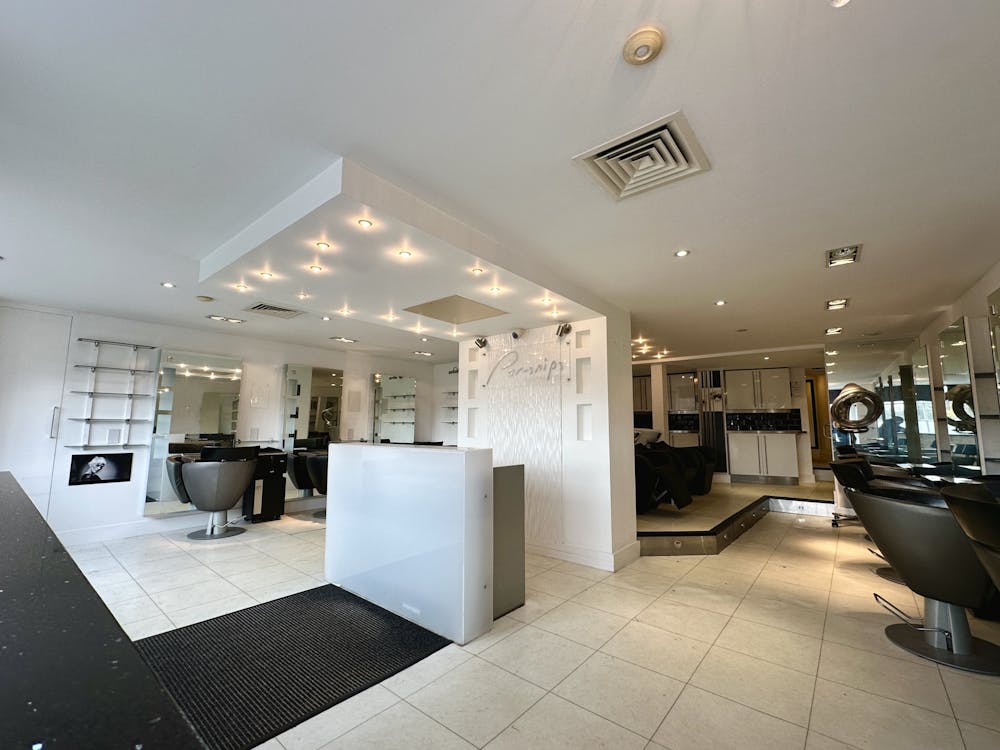 8 Market Square - Image 4