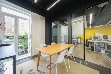3 Bath Place, London, Office To Let - 131219196859c95054fb1.jpg