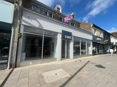 59-61 The Broadway, Leigh-on-Sea, Retail To Let - d108bf5bc5cd4d4381f7015e56b8892d.jpg