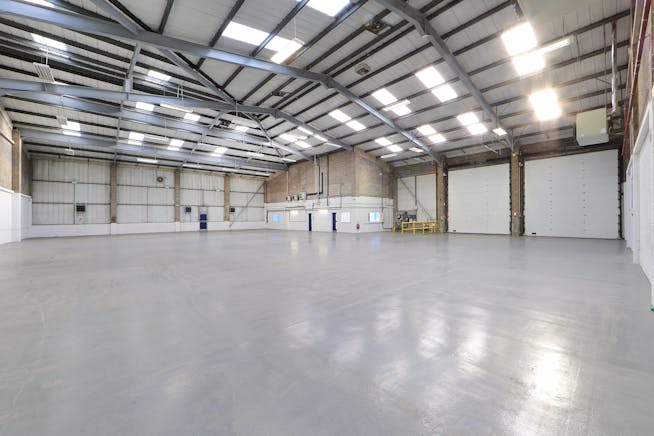 Unit 3 Waterglade, West Thurrock, Industrial To Let - Waterglade5.jpg