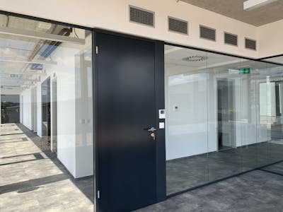 River Garden II-III, Rohanské nábřeží 678/23, Praha 8, Office / Retail To Let - kancelar-river-garden-ii-iii-sublease-637_3.jpg