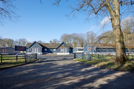 Hatch End Industrial Estate, Bicester, Industrial/Logistics To Let - Hatch End Ext1.jpg