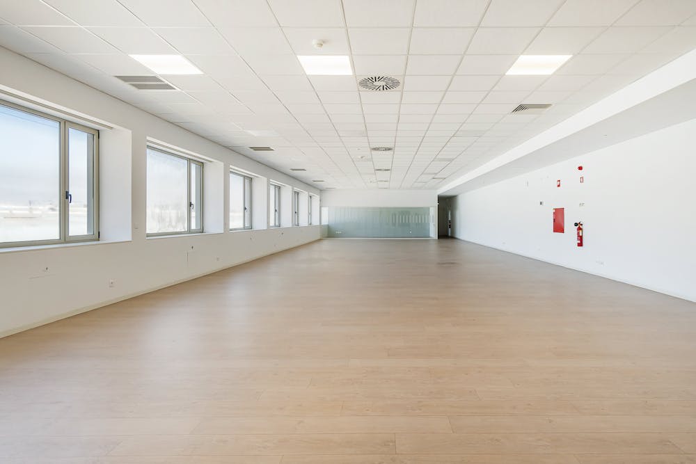 Escritório no Centro Logístico da Maia, Rua Engenheiro António Ricca Gonçalves 310 - 016WEB.jpg