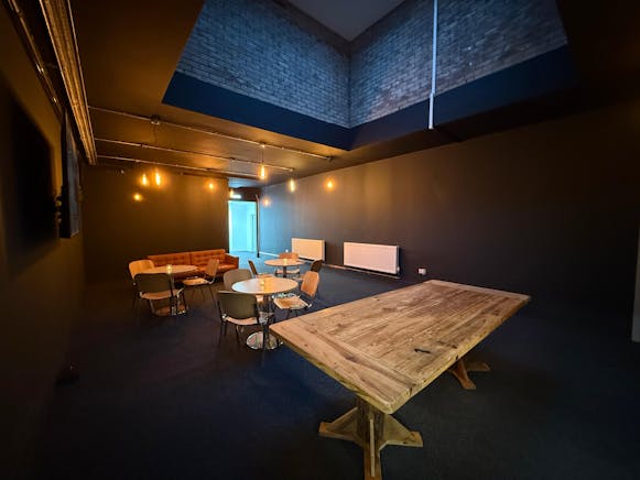 7 Eldon Way, Hockley, Leisure / Office To Let - WhatsApp Image 2026-03-04 at 17.40.03.jpeg