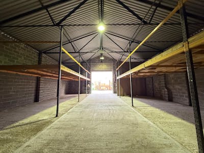 Warehouse 1, Soake Farm, Waterlooville, Warehouse To Let - WhatsApp Image 2026-03-24 at 11.13.55.jpeg