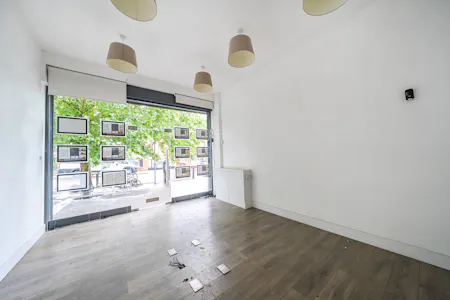5 Kings Parade, Kensal Rise, Retail For Sale - 1478052-4-6a2a9dac1ce91-ARW.jpg