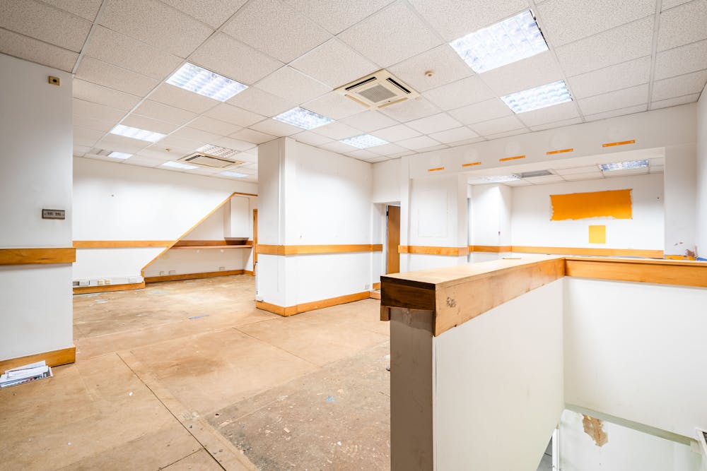 3-5 Dock Street, London, Retail To Let - Dock St 35  Low Res 1.jpg