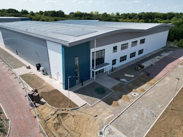Unit A, A41 Connect, Westfield Road, Pitstone, LU7 9GU
