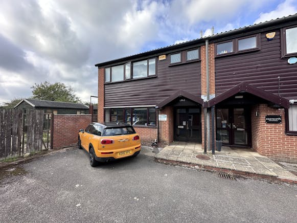 Unit 1, Haybarn Business Park, Aston Abbotts, Industrial / Office To Let / For Sale - IMG_8758.jpeg