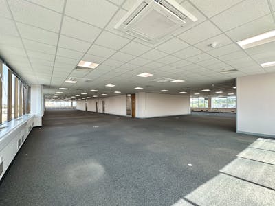 Arndale House, Luton Point, Luton, Office To Let - Image 3