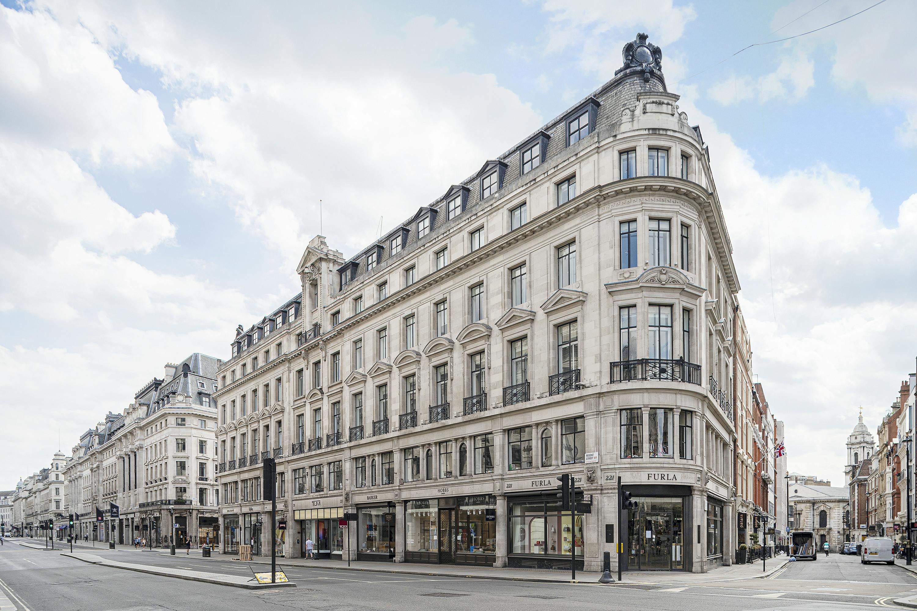 Part 4th Floor (Unit A), 215-221 Regent Street, London, Office To Let - 4th_Floor_North_Maddox_House_215221_Regent_Street2.jpg