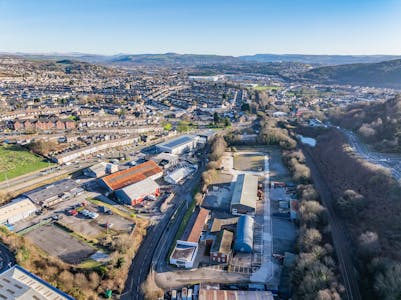 138 Heol Y Gors, Swansea, Industrial / Land To Let - 138 Heol-Y-Gors, Swansea-10.jpg