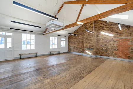 FF 23 Lonsdale Road, Queens Park, Office To Let - 1537167 (7).jpg