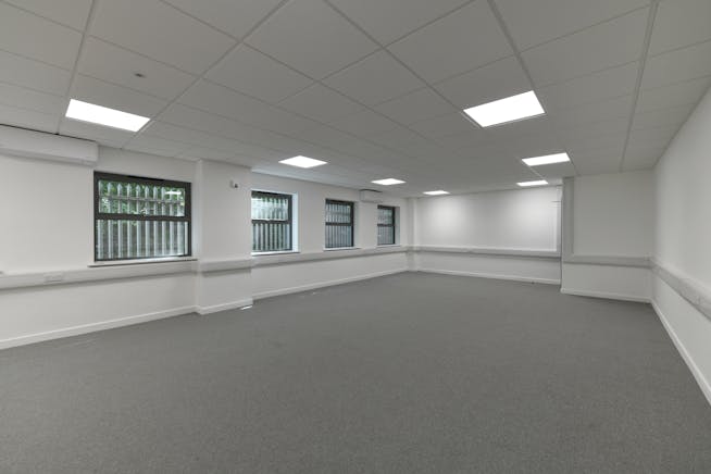 Unit 8B, Oriana Way, Southampton, Industrial To Let - Nursling_Unit8b_HighRes10.jpg