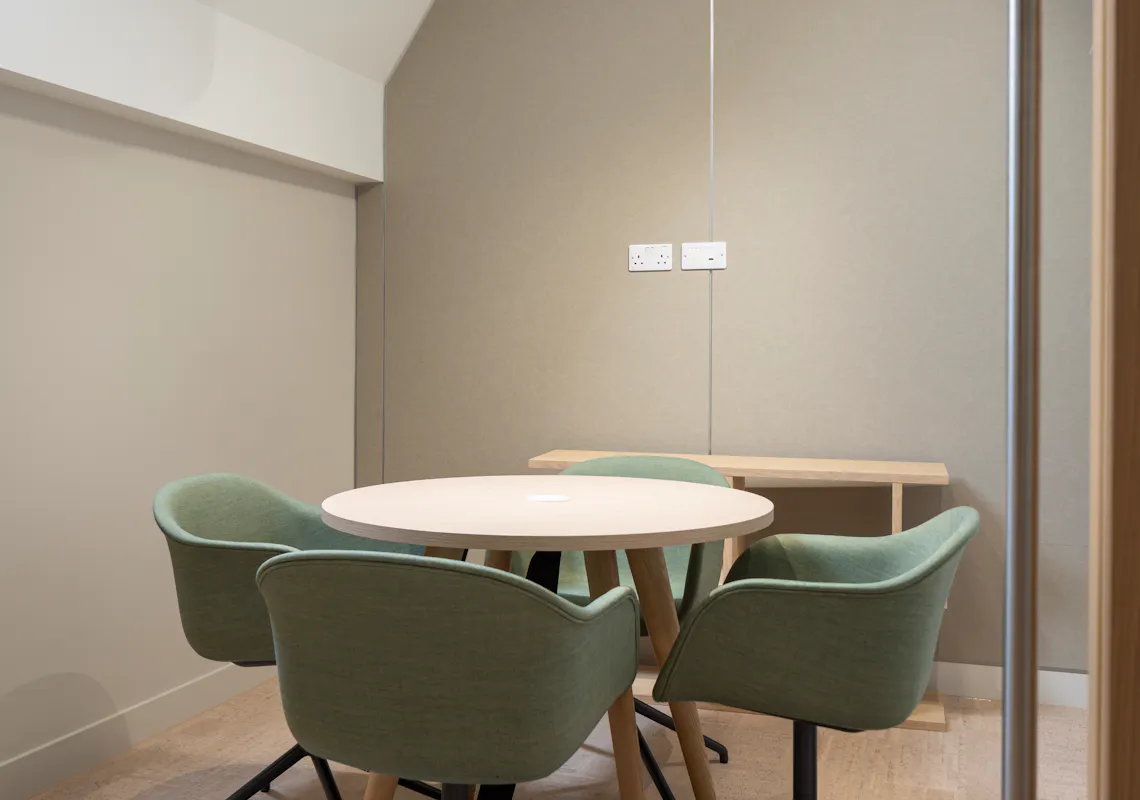 MC4476-2987.jpg York House, London, Office To Let - MC4476-2987.jpg