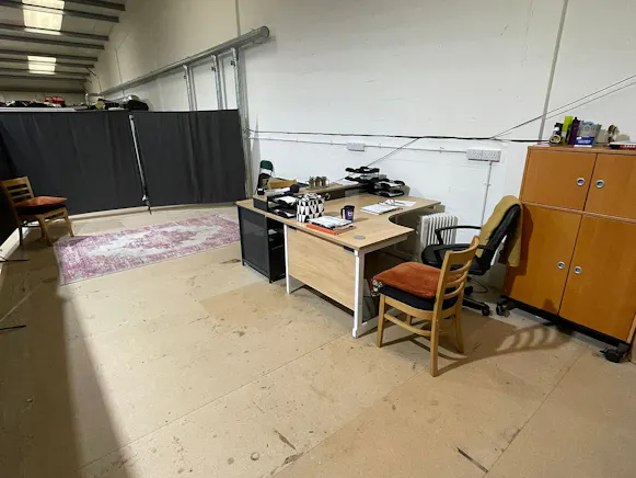 Unit 2, 55 Progress Road, Leigh-on-Sea, Industrial To Let - photo_03_4k_4x3.jpg