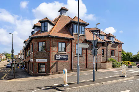 Ground Floor Office, 5 Chalfont Court, Amersham, Office To Let - 111059_Ground Floor 5 Hill Avenue (2).jpg