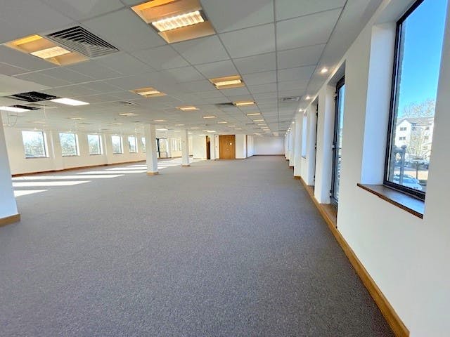 Swan Court, Watermans, Staines-upon-Thames, Office To Let - Swan Court first floor 2.jpg