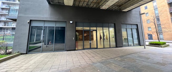 20 Indescon Square, London, Leisure / Offices / Retail To Let - External picture & entrance