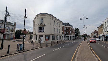 2 Clarence Street, Staines-upon-Thames, Retail Lease Assignment - PXL_20250807_135248346.jpg