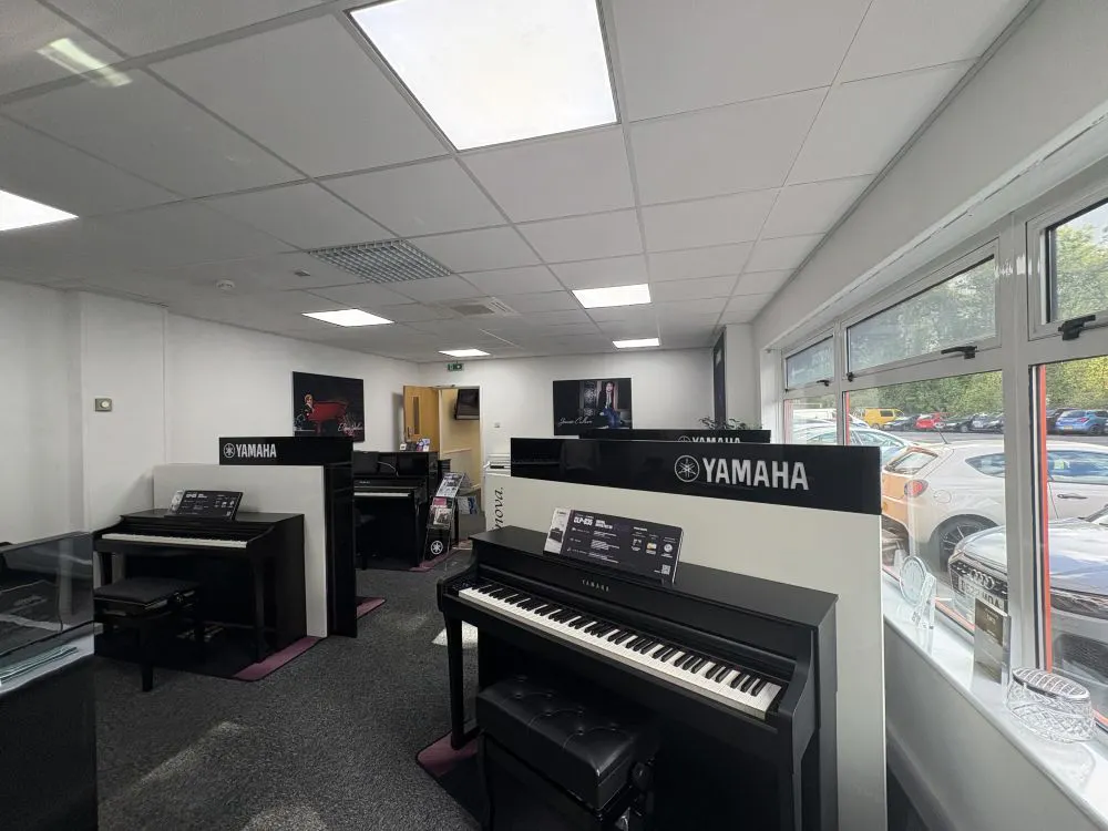 6 Canada Close, Banbury, Industrial / Office To Let - IMG_3753.jpg