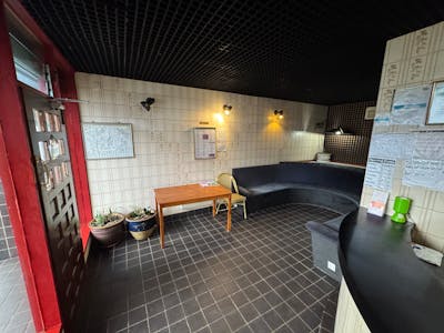 10 Arnold Avenue, Bishopbriggs, Retail To Let / For Sale - IMG_6048.jpeg