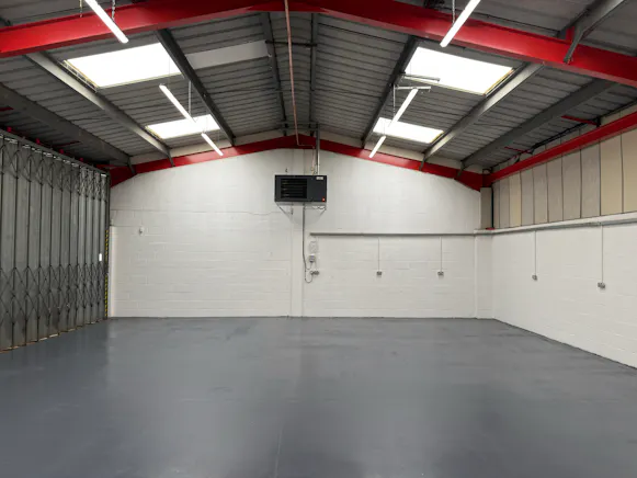 Unit 2 C R Bates Industrial Estate, High Wycombe, Industrial To Let - 20260727_090708070_iOS.jpg