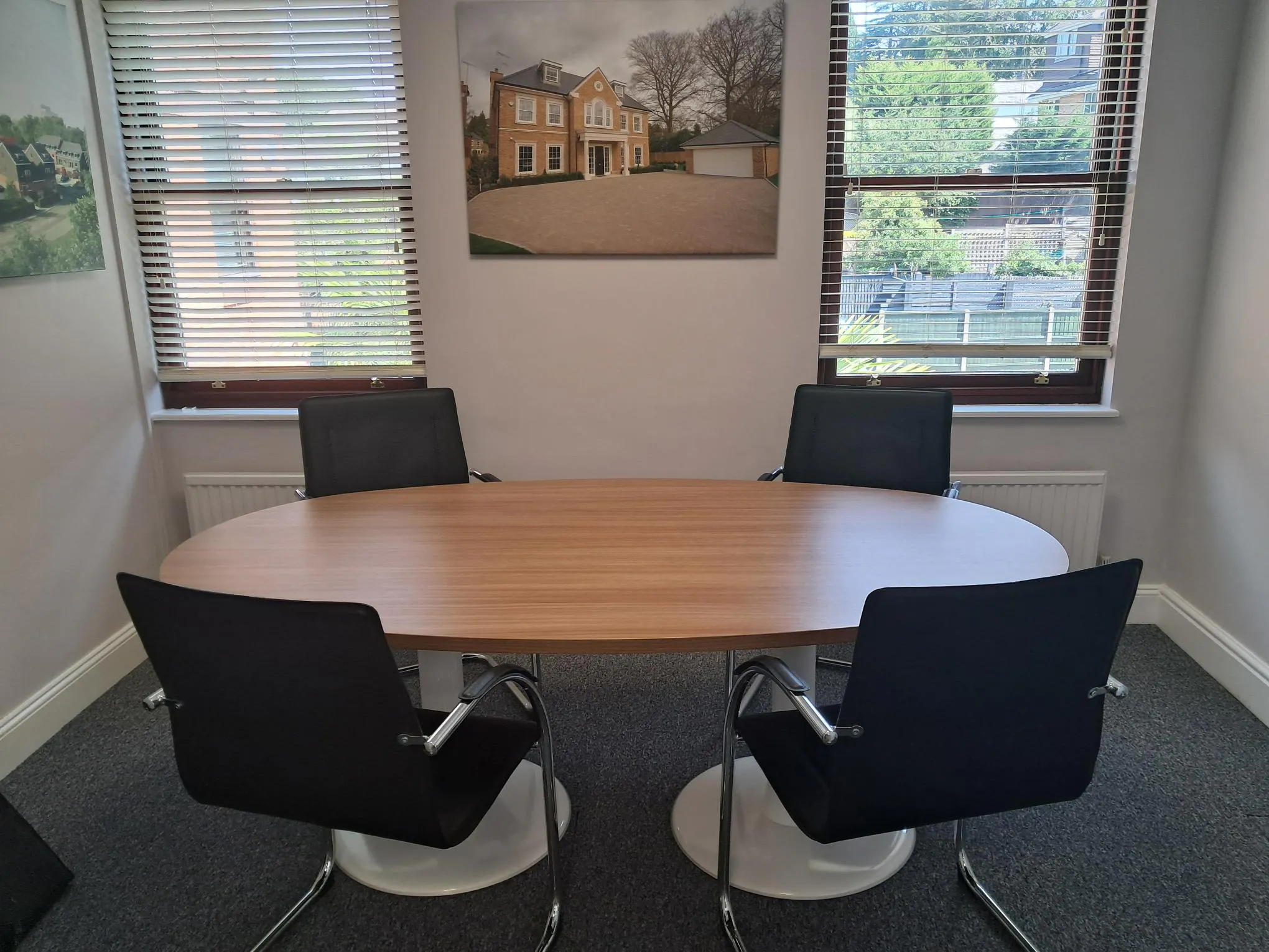 First Floor, 4 Cheapside Court, Ascot, Offices To Let - 1000001935.jpg