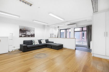 3 Young's Buildings, London, Office For Sale - 45_19369.jpg